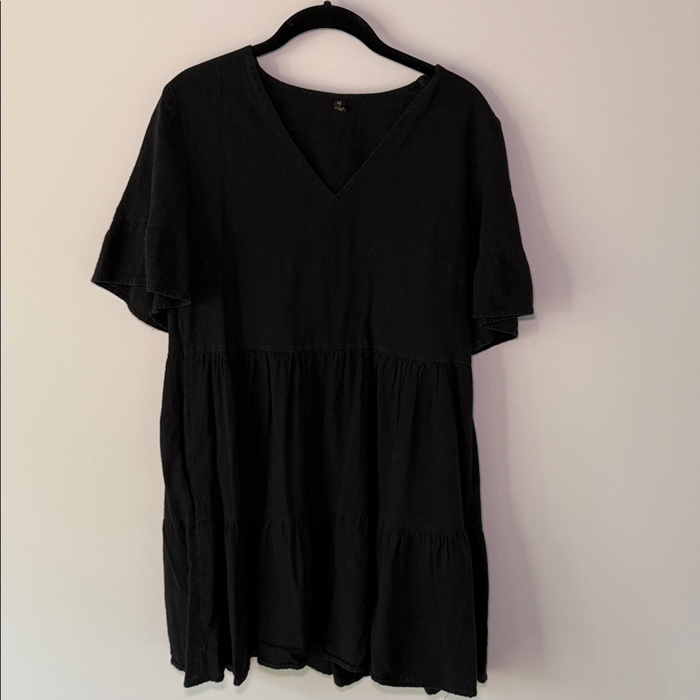 Chic Black Tiered Mini Dress